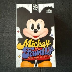 Pop Mart Mickey Family - Donald